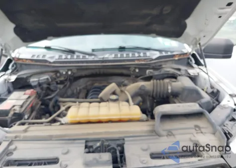 2017 Ford F-150 Xl z USA, uszkodzony, nr VIN 1FTFX1EF0HFC01043